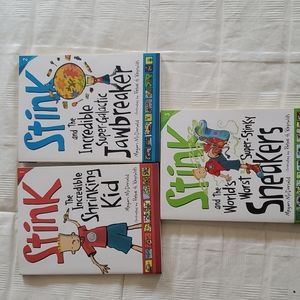 3 Books Stink